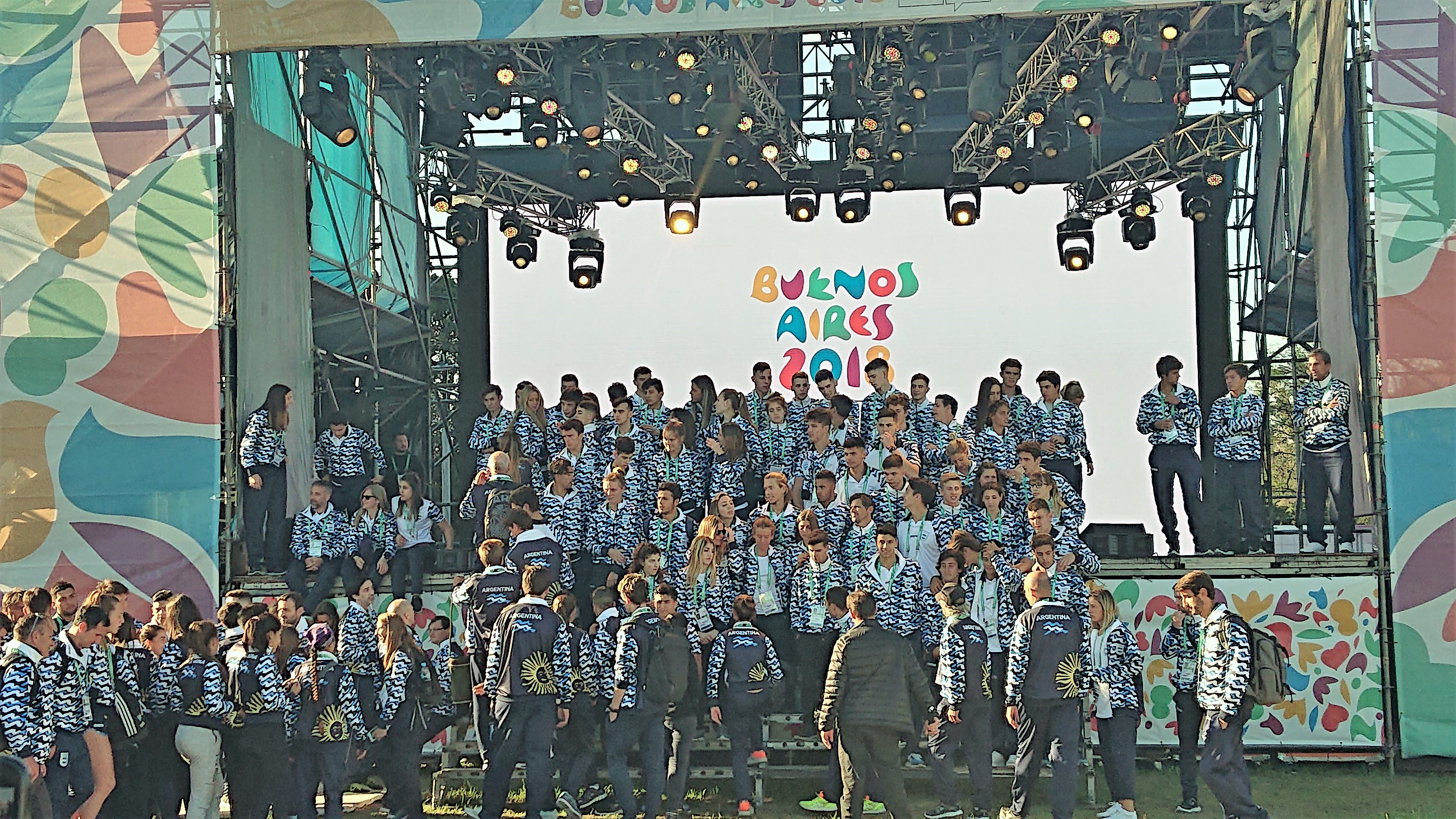 Lee más sobre el artículo Juegos Olímpicos de la Juventud BA2018: LA DELEGACIÓN NACIONAL FUE RECIBIDA EN LA VILLA OLÍMPICA