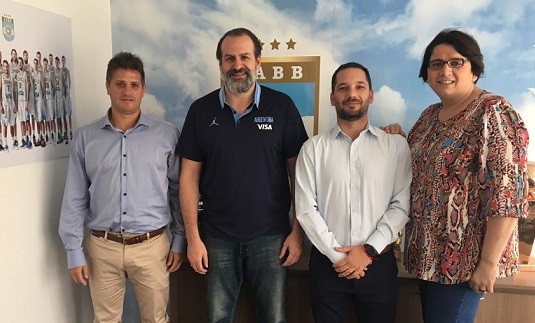 Lee más sobre el artículo Básquet femenino: NUEVO CUERPO TÉCNICO EN LA SELECCIÓN