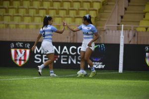 Lee más sobre el artículo Rugby femenino: JORNADA SOÑADA PARA LAS CHICAS EN MÓNACO