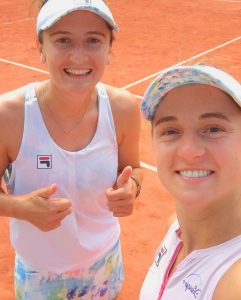 Lee más sobre el artículo Tenis: ROLAND GARROS Y LAS SEMIFINALES CON VICTORIA DE DJOKOVIC SOBRE NADAL EN SINGLES Y LA ELIMINACIÓN DE PODOROSKA EN DOBLES FEMENINO