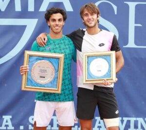 Lee más sobre el artículo Tenis masculino: FRANCISCO CERUNDOLO CONQUISTÓ EL CHALLENGER DE CORDENONS