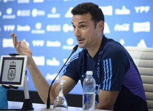 Lee más sobre el artículo Fútbol masculino: CONFERENCIA DE PRENSA DE SCALONI EN LA PREVIA DEL FESTEJO DE ARGENTINA ANTE SU PÚBLICO