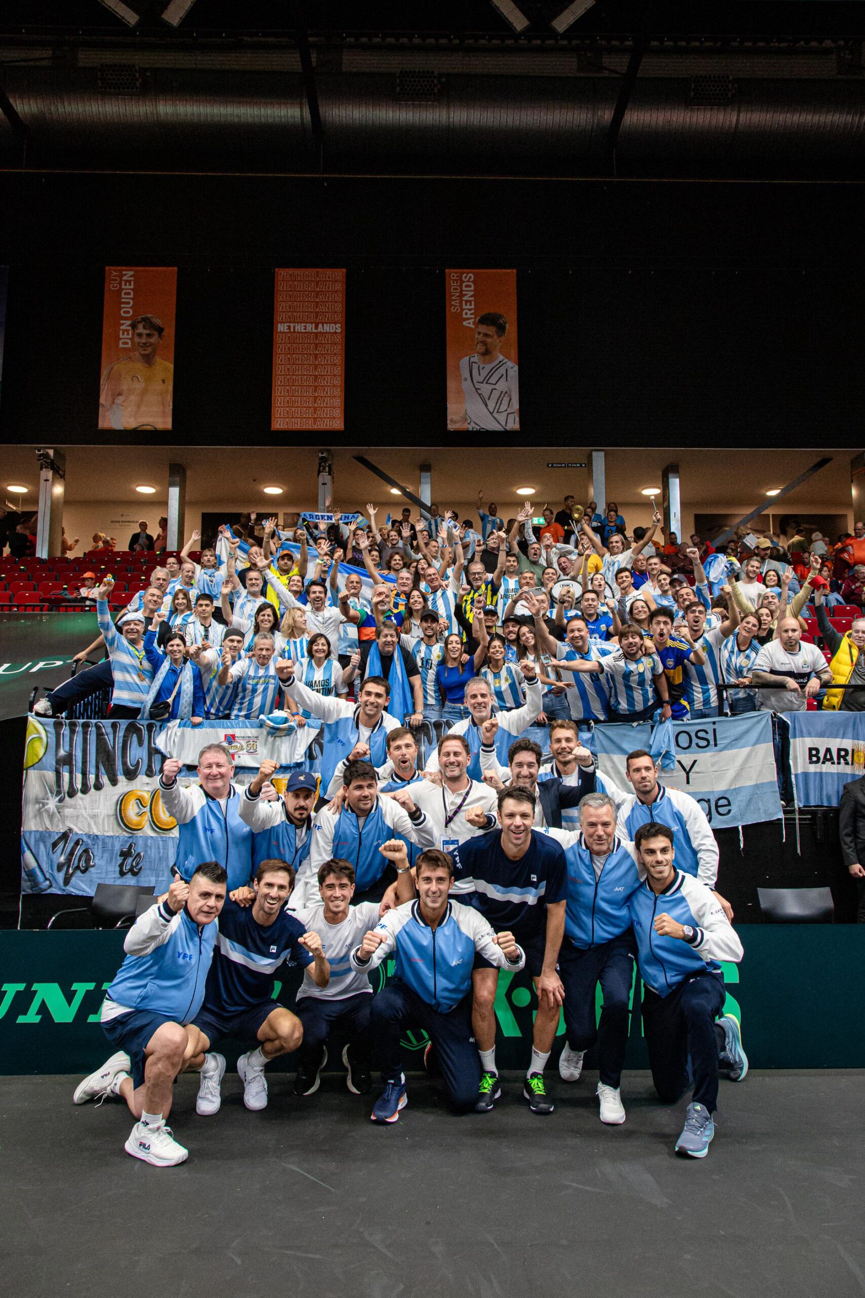 En este momento estás viendo Tenis masculino: COPA DAVIS | ARGENTINA LE GANÓ A PAÍSES BAJOS Y CLASIFICÓ A LA RONDA FINAL