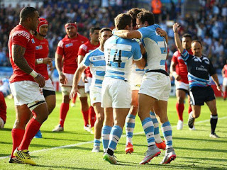 Lee más sobre el artículo Rugby: LOS PUMAS VENCIERON A TONGA Y SE ACERCAN A LOS CUARTOS DE FINAL DEL MUNDIAL